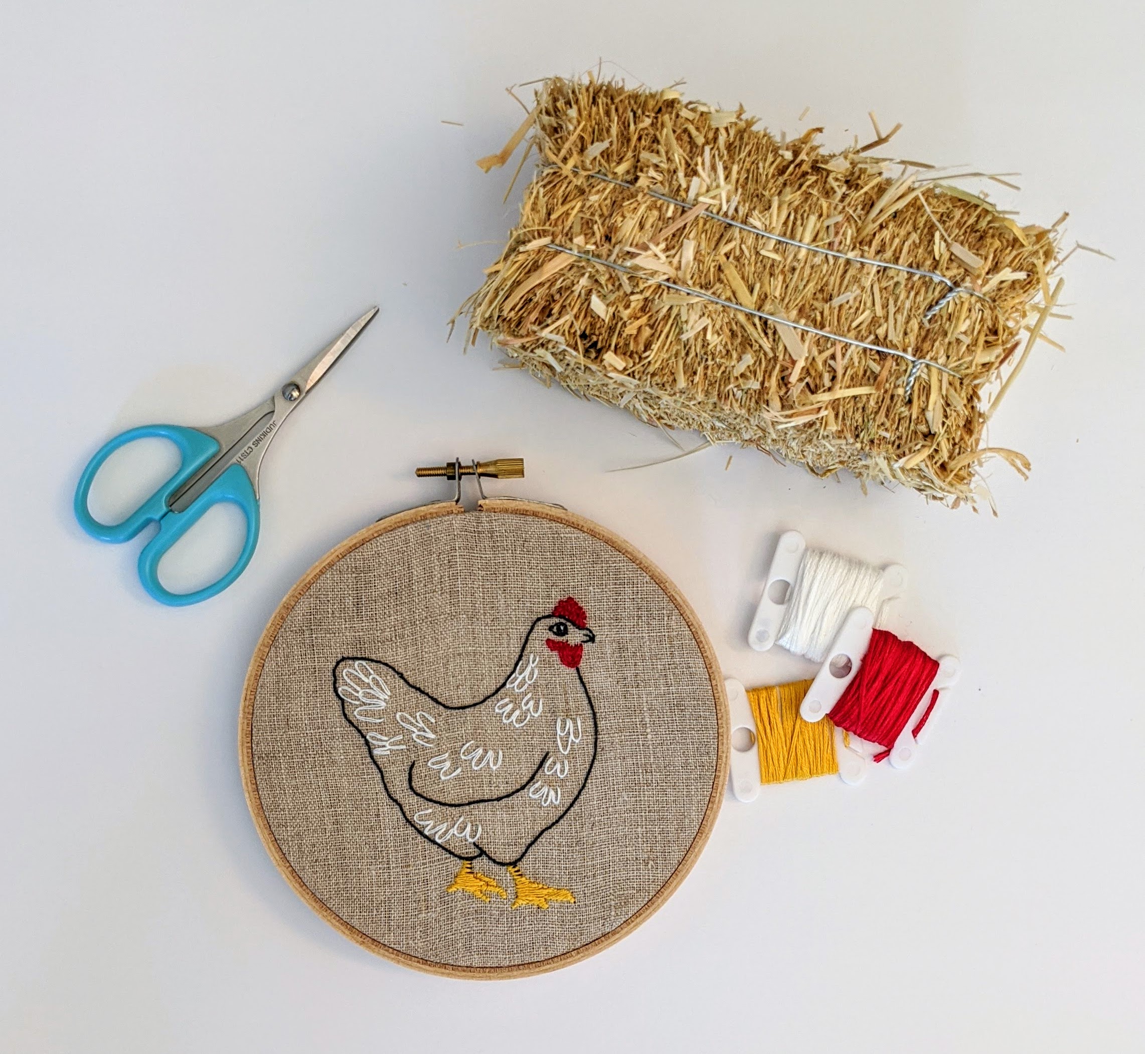 Hen on Natural Linen